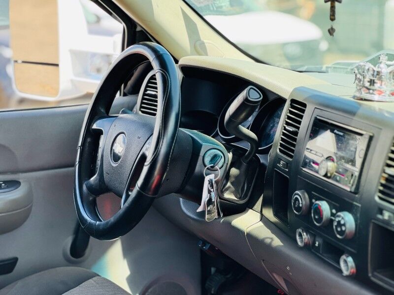 2007 Chevrolet Silverado 1500 (5.8L V8 Petrol) Vaitele
