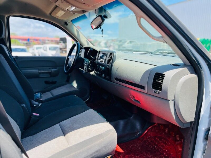 2007 Chevrolet Silverado 1500 (5.8L V8 Petrol) Vaitele