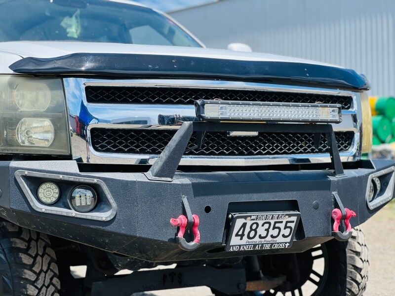 2007 Chevrolet Silverado 1500 (5.8L V8 Petrol) Vaitele