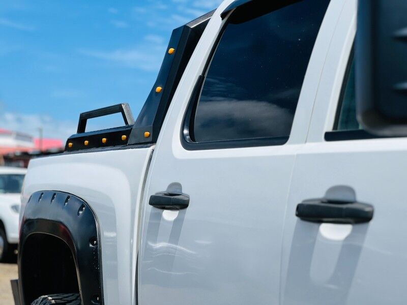 2007 Chevrolet Silverado 1500 (5.8L V8 Petrol) Vaitele