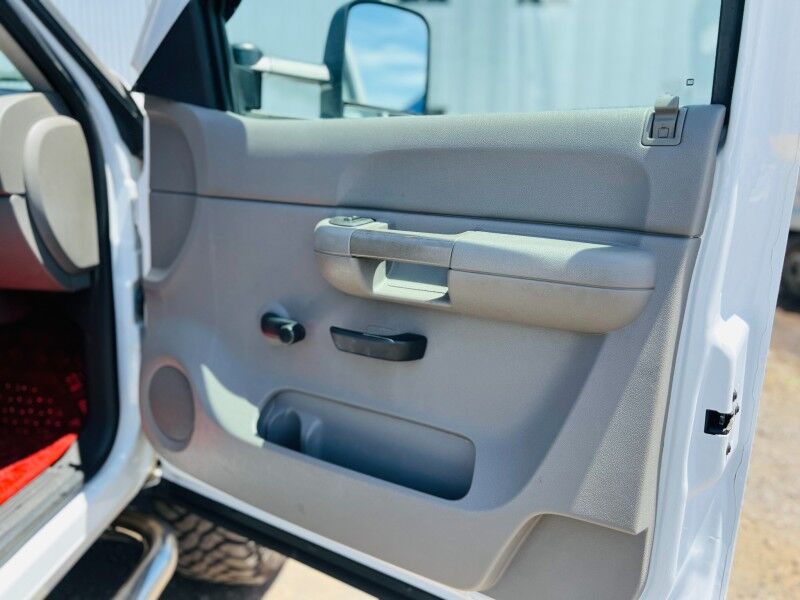 2007 Chevrolet Silverado 1500 (5.8L V8 Petrol) Vaitele