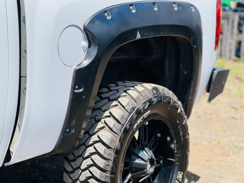 2007 Chevrolet Silverado 1500 (5.8L V8 Petrol) Vaitele