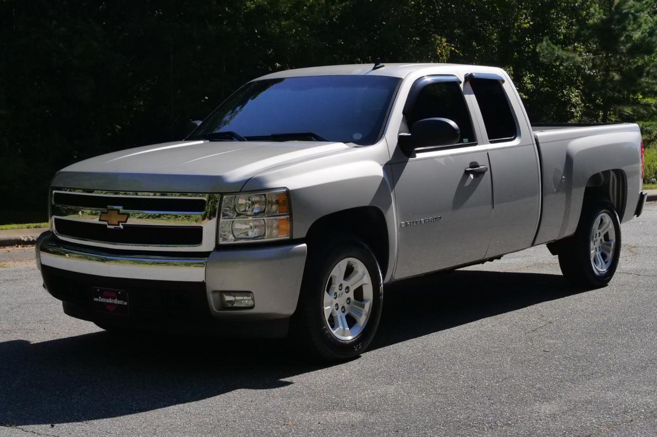 2007 Chevrolet Silverado 1500 LT / 1LT / Convenience Package / 5.3L V8 / LOW MILES Lincolnton NC