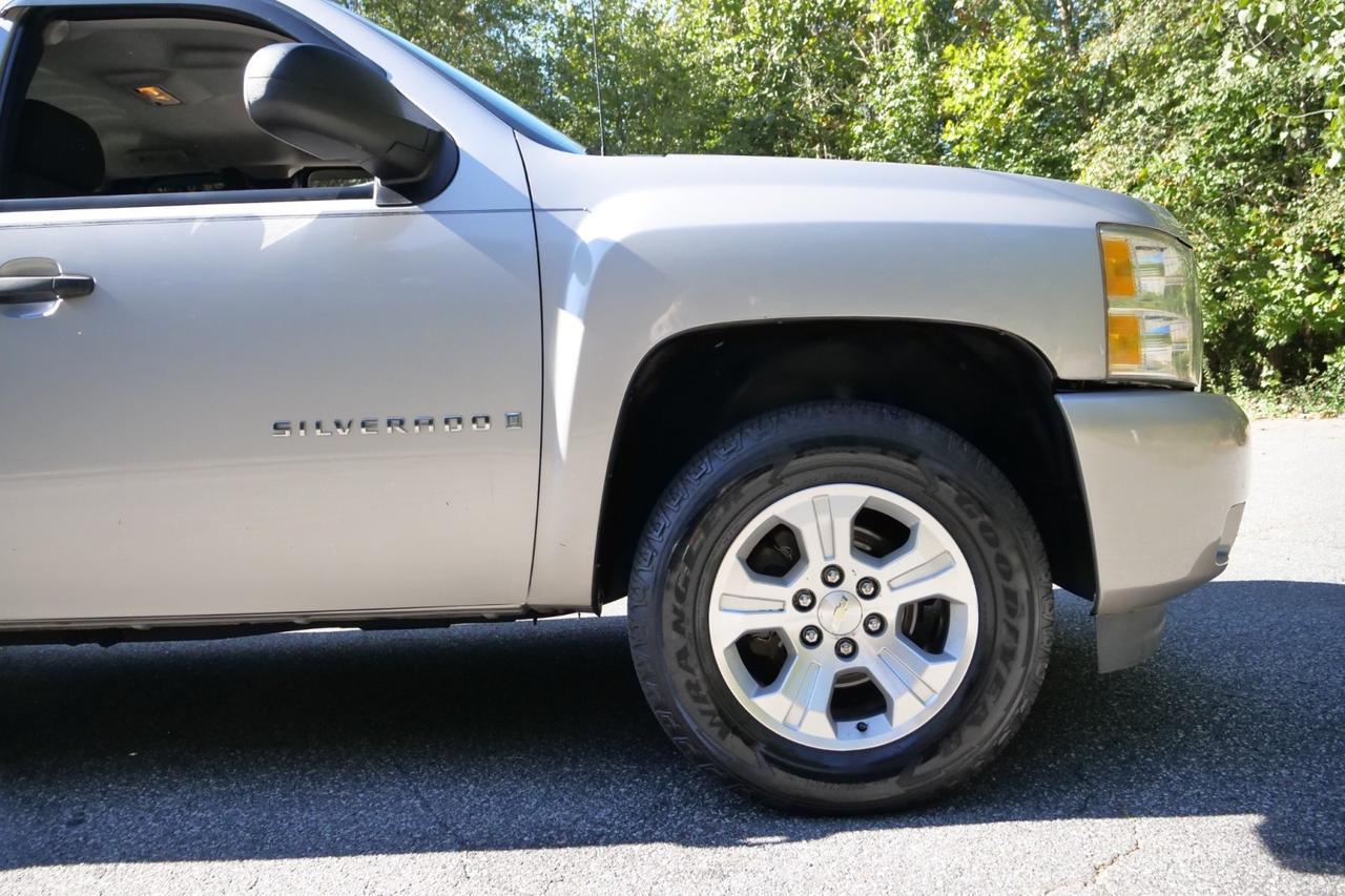 2007 Chevrolet Silverado 1500 LT / 1LT / Convenience Package / 5.3L V8 / LOW MILES Lincolnton NC
