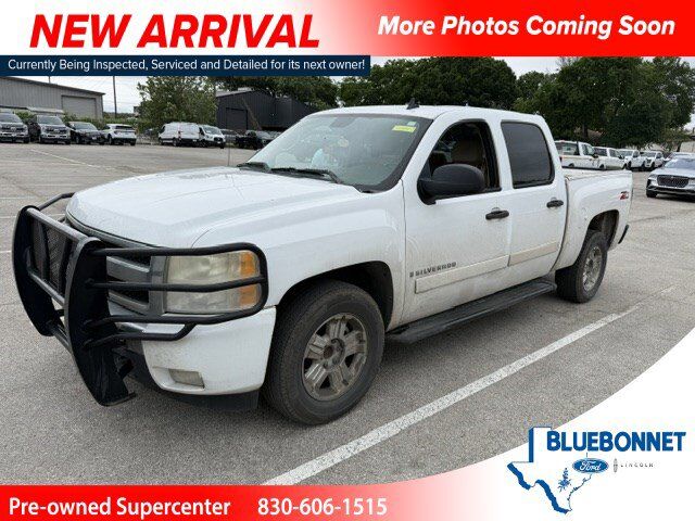2007 Chevrolet Silverado 1500 LT w/2LT