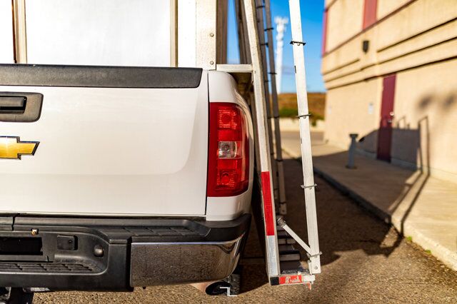 2007 Chevrolet Silverado 2500HD 4x4 Reg Cab WT Longbox Glass Holders Red Deer AB