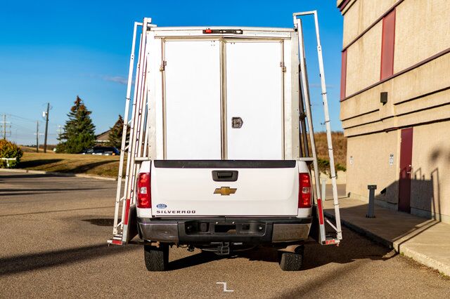 2007 Chevrolet Silverado 2500HD 4x4 Reg Cab WT Longbox Glass Holders Red Deer AB