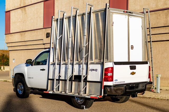 2007 Chevrolet Silverado 2500HD 4x4 Reg Cab WT Longbox Glass Holders Red Deer AB