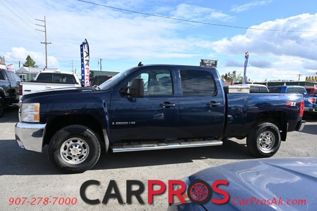 2007 Chevrolet Silverado 2500HD LTZ - 4WD - 6.6l Duramax Turbo Diesel - Allison Transmission - Bose Speaker System - Auto Start - Heated Leather Bucket Seats - Off-Road Z71 PKG - Power Sunroof - Rear Audio Control - Cruise Control - Safety PKG - Tow PKG - Low Miles - 1-Owner