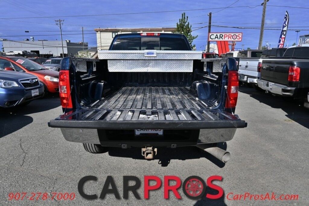 2007 Chevrolet Silverado 2500HD LTZ - 4WD - 6.6l Duramax Turbo Diesel - Allison Transmission -Off-Road Z71 PKG - Bose Speaker System - Auto Start - Heated Leather Bucket Seats - Power Sunroof - Rear Audio Control - Cruise Control - Safety PKG - Tow PKG - Low Miles - 1-Owner Anchorage AK