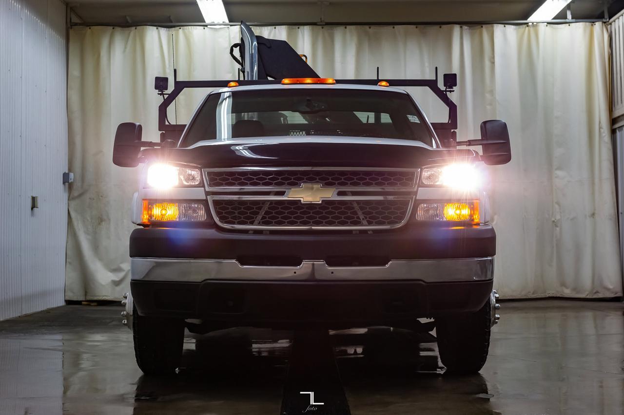 2007 Chevrolet Silverado 3500 4x4 Reg Cab LT Picker Deck Diesel Red Deer AB