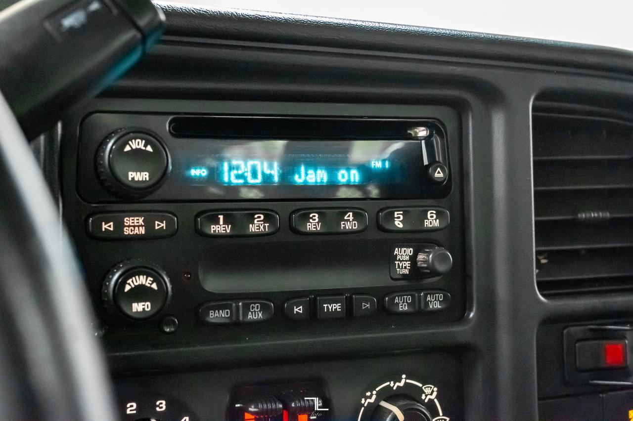 2007 Chevrolet Silverado 3500 4x4 Reg Cab LT Picker Deck Diesel Red Deer AB