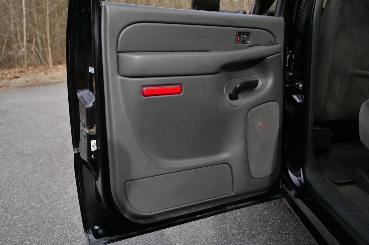 2007 Chevrolet Silverado 3500 Classic LT1 / DRW / Duramax V8 Diesel / Allison! Lincolnton NC