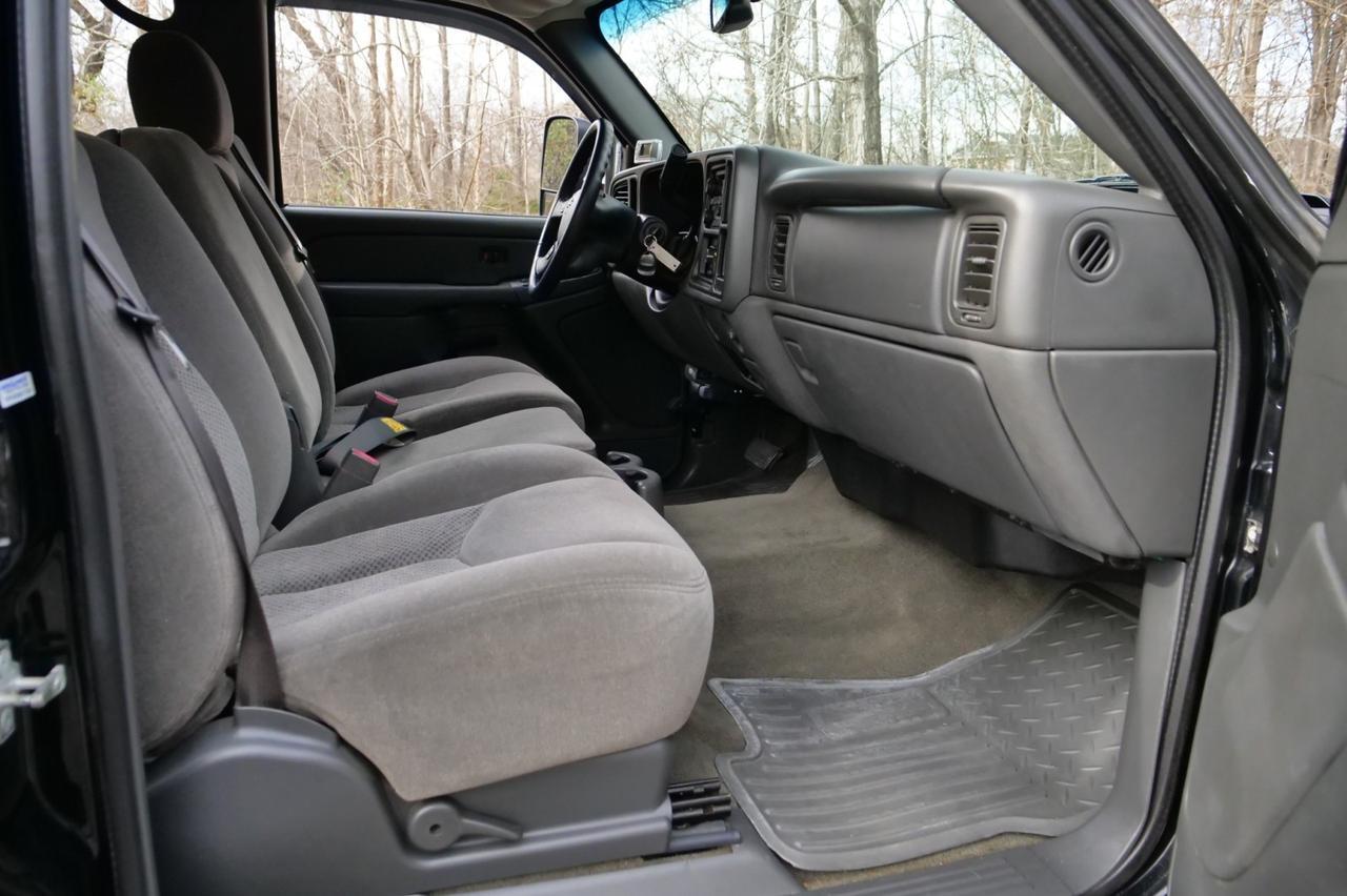 2007 Chevrolet Silverado 3500 Classic LT1 / DRW / Duramax V8 Diesel / Allison! Lincolnton NC