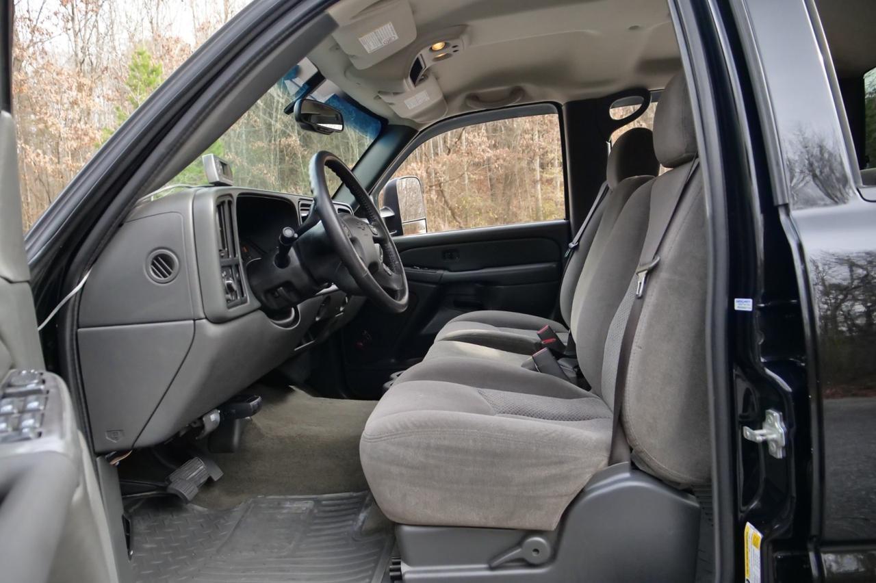 2007 Chevrolet Silverado 3500 Classic LT1 / DRW / Duramax V8 Diesel / Allison! Lincolnton NC