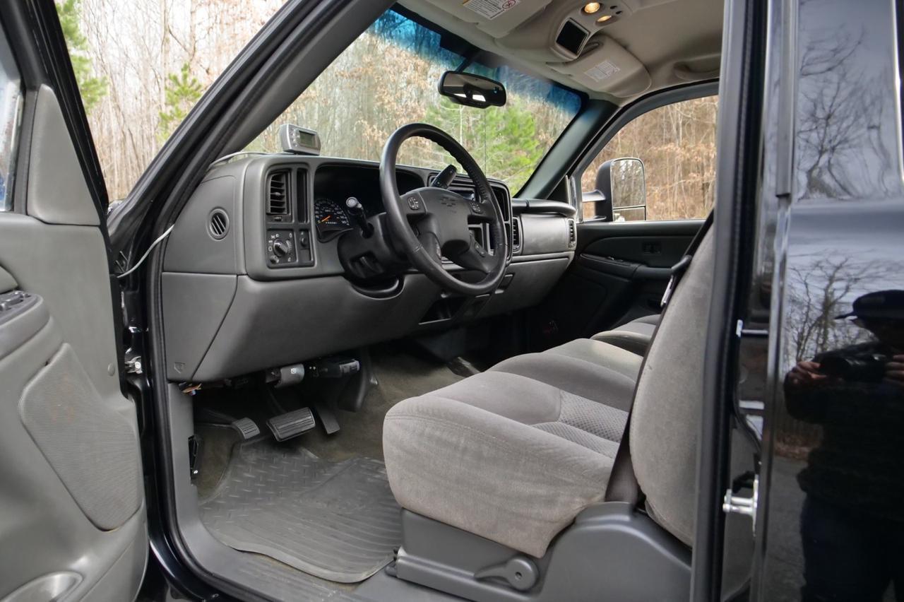 2007 Chevrolet Silverado 3500 Classic LT1 / DRW / Duramax V8 Diesel / Allison! Lincolnton NC