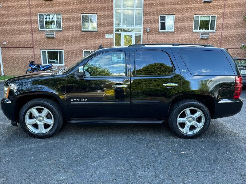 2007 Chevrolet Tahoe LTZ 4WD w/ LTZ Preferred Equipment Group Arlington VA