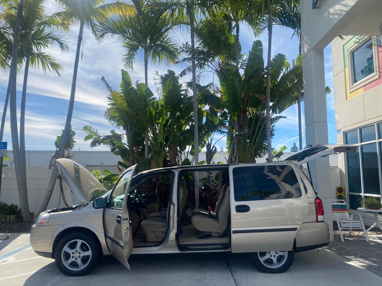 2007 Chevrolet Uplander LS LOW MILES 46,982 VAN Pompano Beach FL