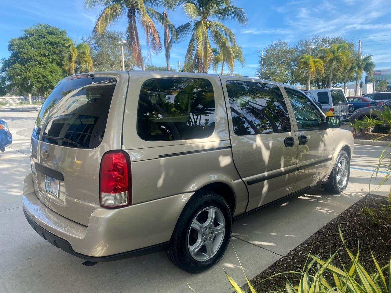 2007 Chevrolet Uplander LS LOW MILES 46,982 VAN Pompano Beach FL