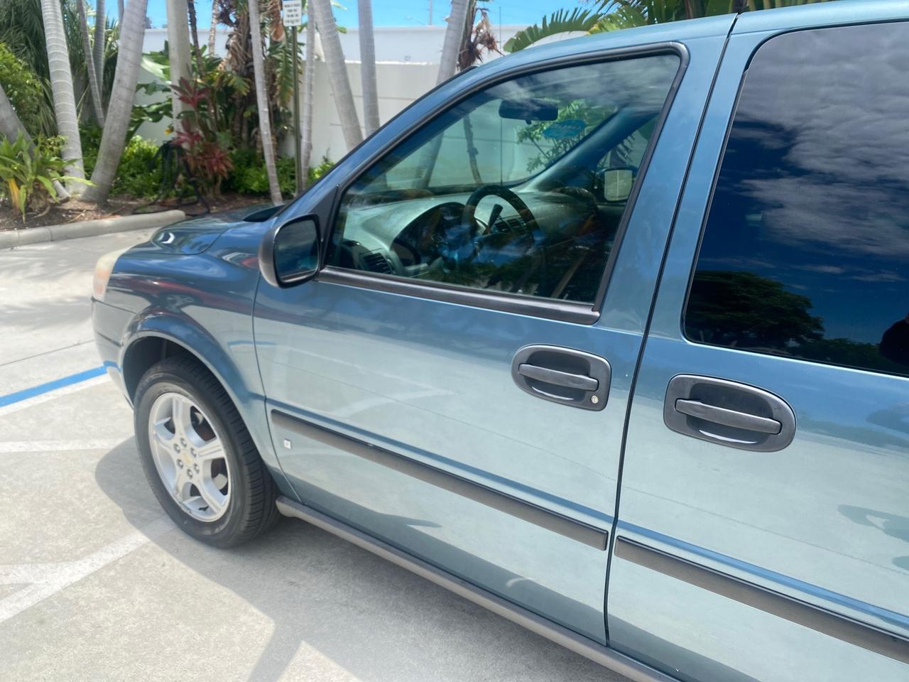2007 Chevrolet Uplander LS LOW MILES 70,368 Pompano Beach FL