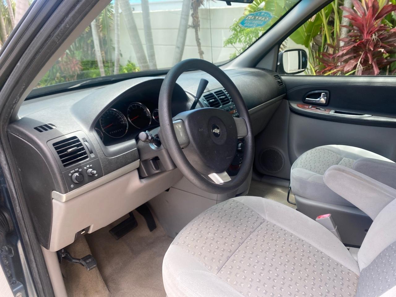 2007 Chevrolet Uplander LS LOW MILES 70,368 Pompano Beach FL