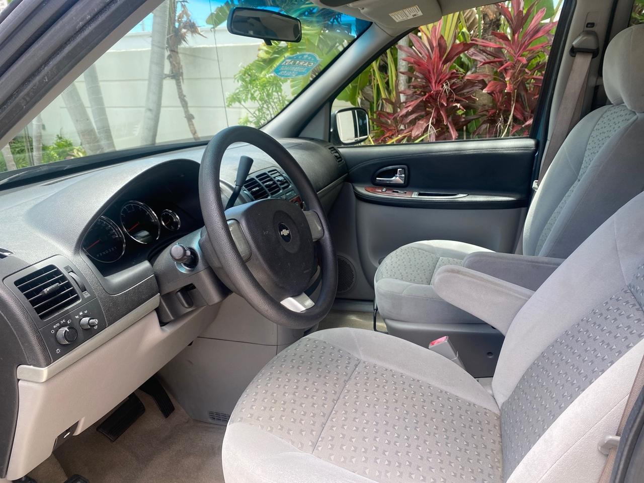 2007 Chevrolet Uplander LS LOW MILES 70,368 Pompano Beach FL