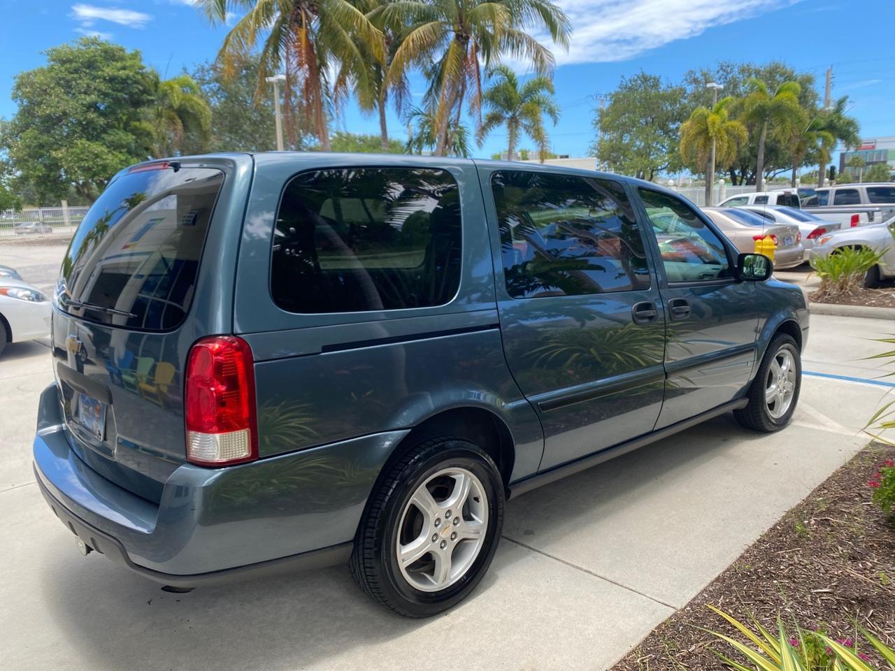 2007 Chevrolet Uplander LS LOW MILES 70,368 Pompano Beach FL