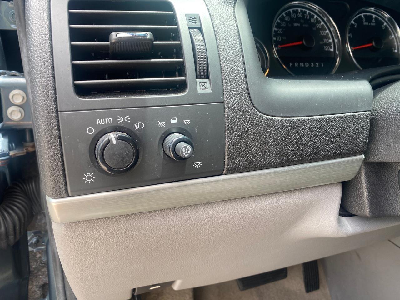 2007 Chevrolet Uplander LS LOW MILES 70,368 Pompano Beach FL