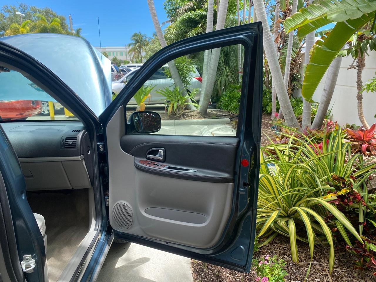 2007 Chevrolet Uplander LS LOW MILES 70,368 Pompano Beach FL