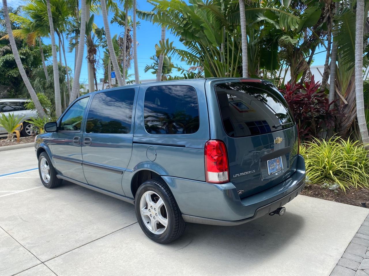 2007 Chevrolet Uplander LS LOW MILES 70,368 Pompano Beach FL