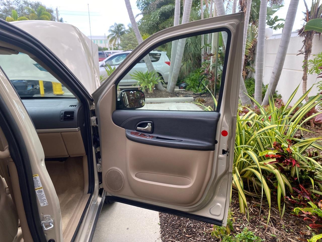 2007 Chevrolet Uplander LT LOW MILES 56,861 Pompano Beach FL