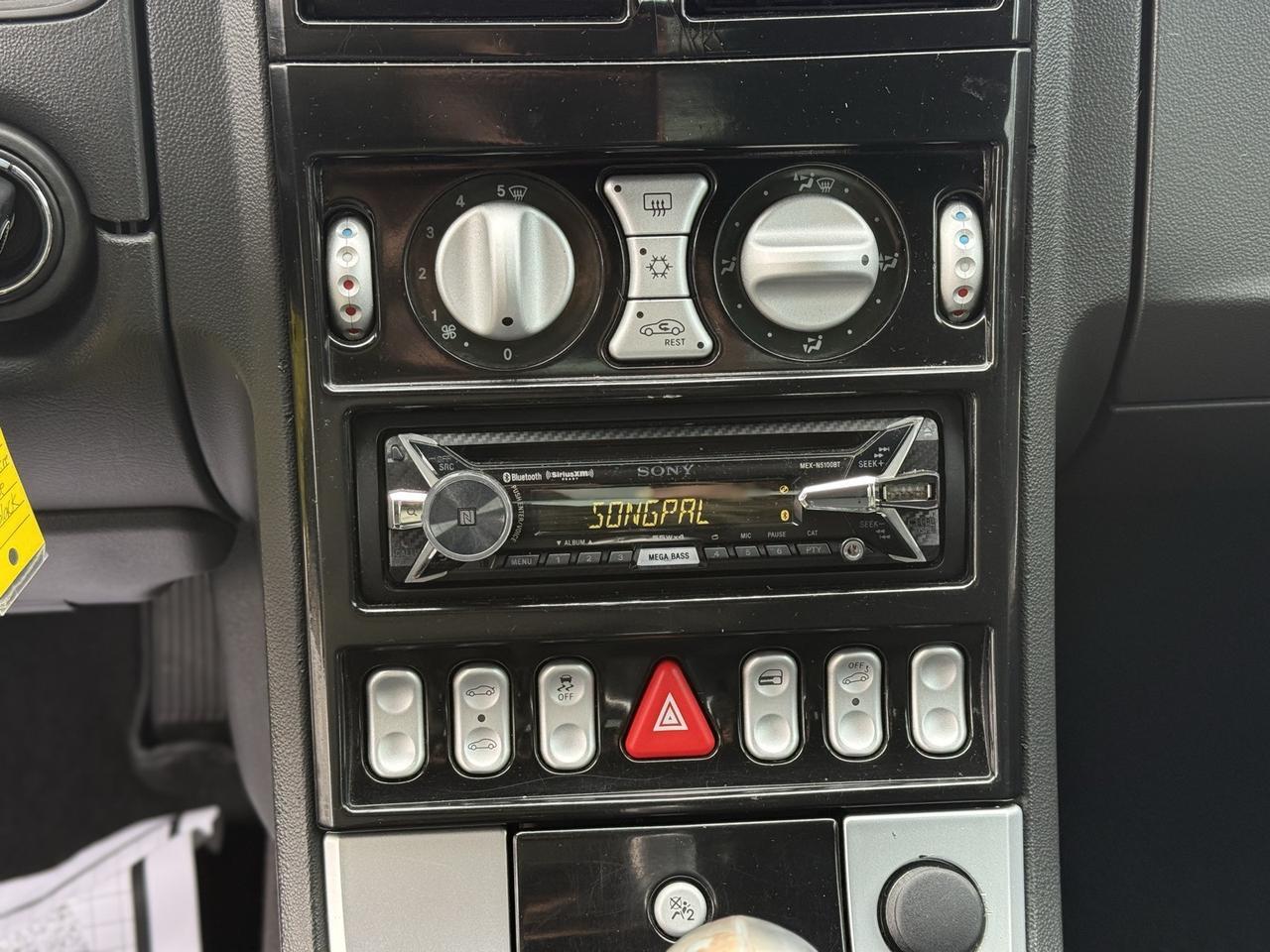 2007 Chrysler Crossfire Base Crestwood KY