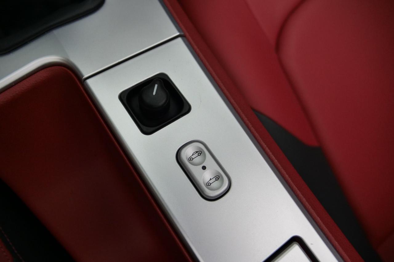 2007 Chrysler Crossfire Roadster Limited / Manual / Heated Seats! Lincolnton NC