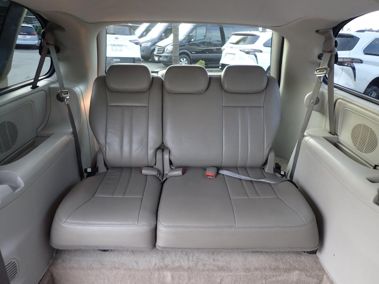 2007 Chrysler Town & Country LX Anaheim CA