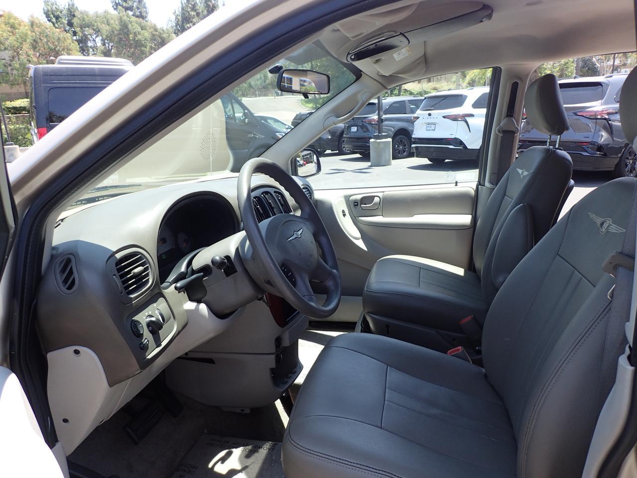 2007 Chrysler Town & Country LX Anaheim CA