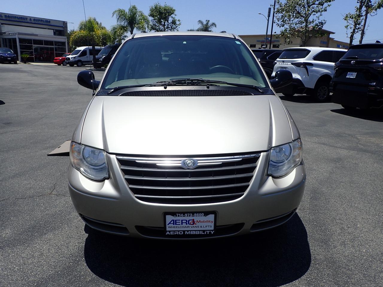 2007 Chrysler Town & Country LX Anaheim CA