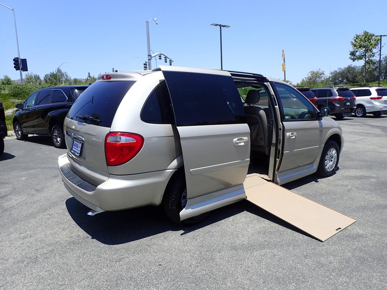 2007 Chrysler Town & Country LX Anaheim CA