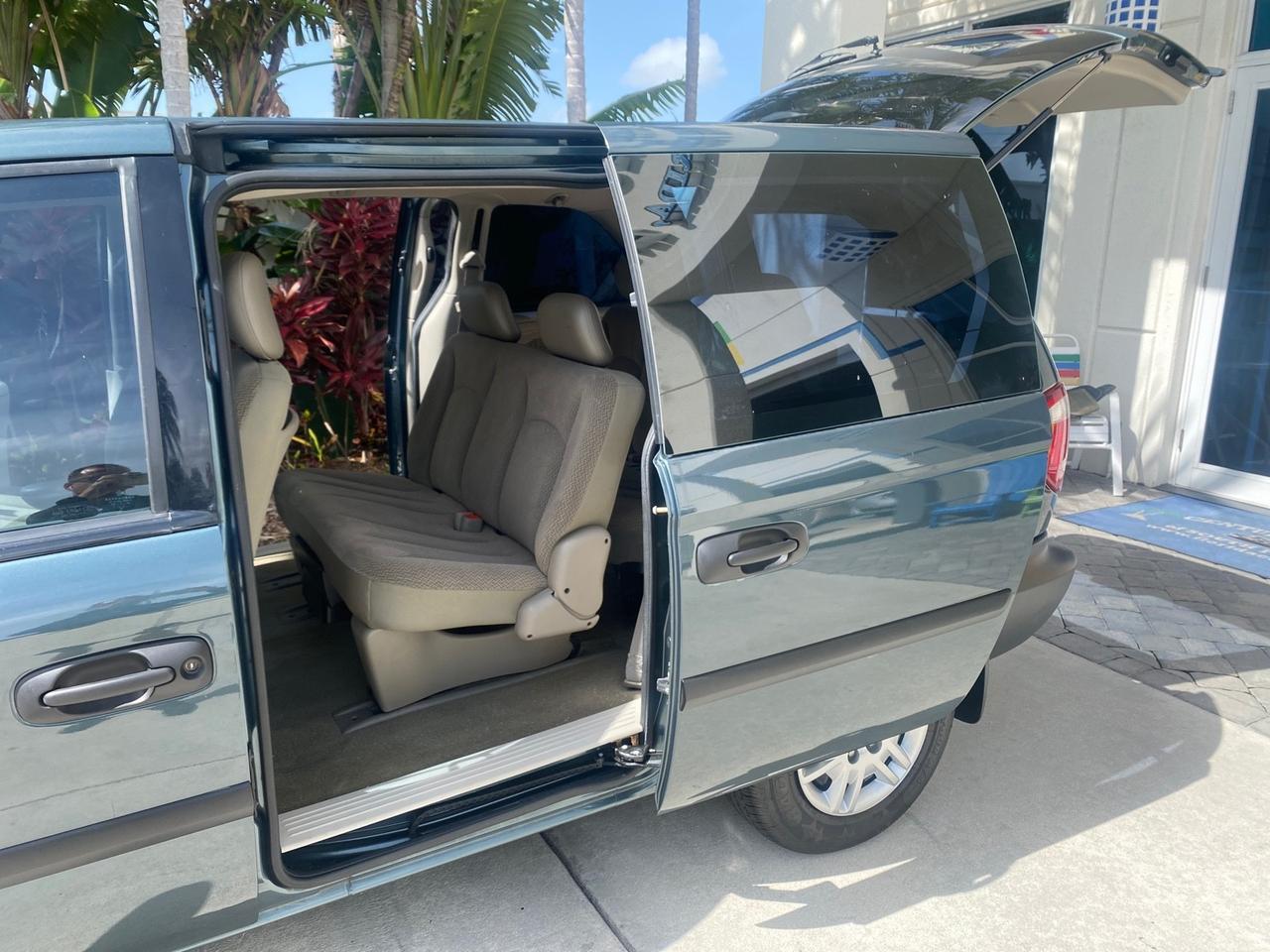 2007 Dodge Caravan SE 1 OWNER LOW MILES 57,531 Pompano Beach FL