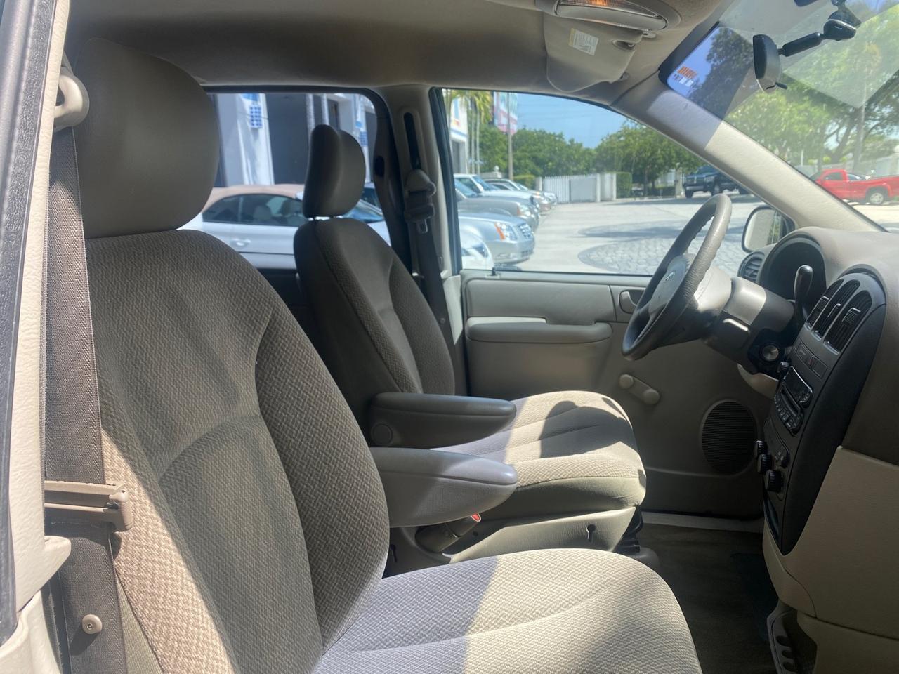 2007 Dodge Caravan SE 1 OWNER LOW MILES 57,531 Pompano Beach FL