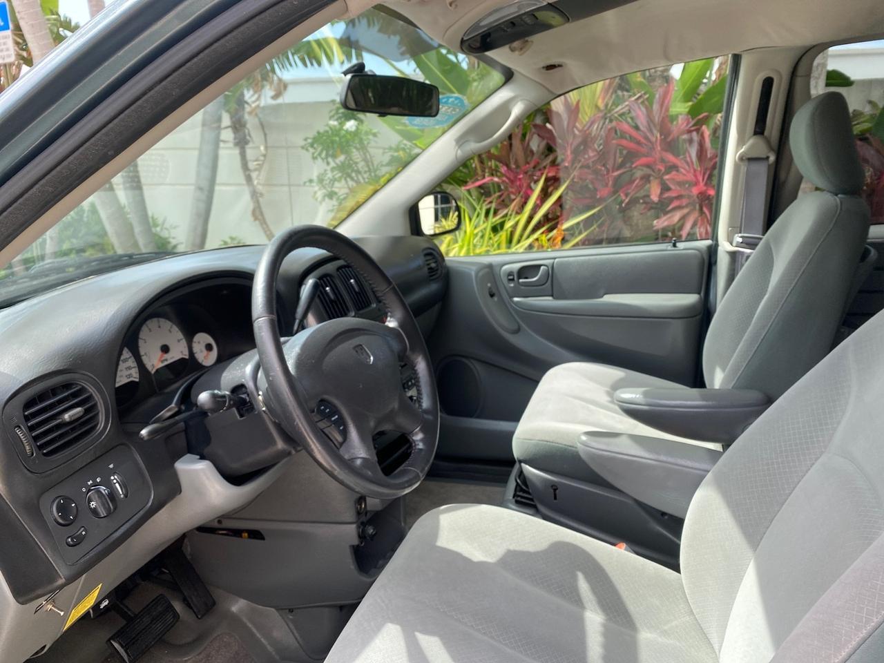 2007 Dodge Grand Caravan SXT Braun Entervan Pompano Beach FL