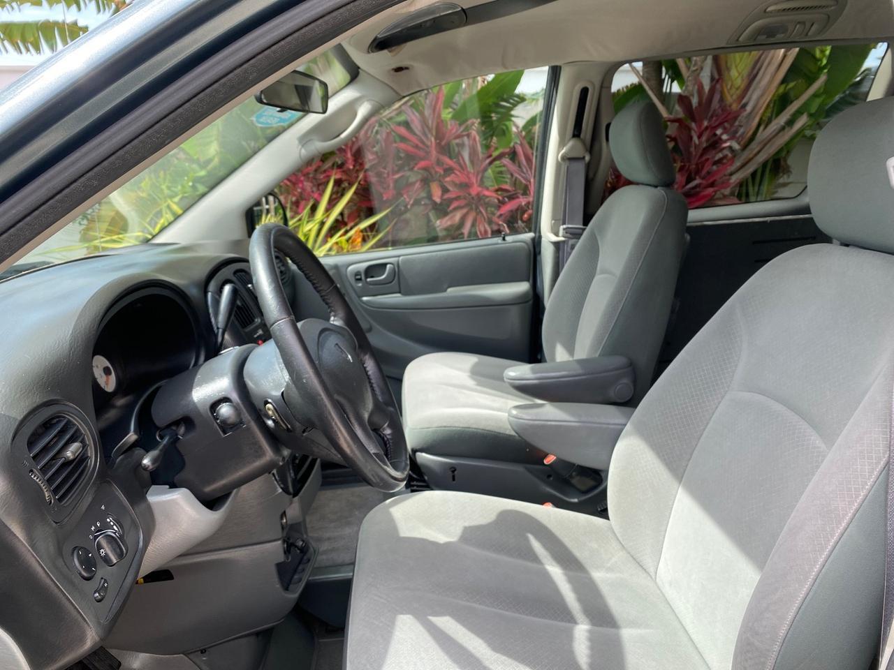 2007 Dodge Grand Caravan SXT Braun Entervan Pompano Beach FL