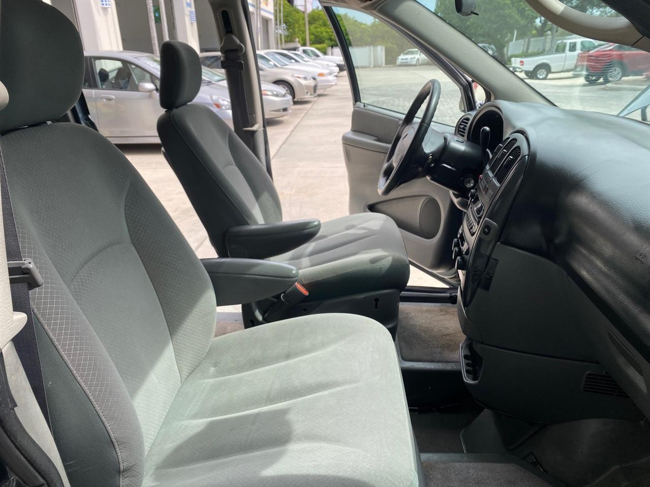 2007 Dodge Grand Caravan SXT Braun Entervan Pompano Beach FL