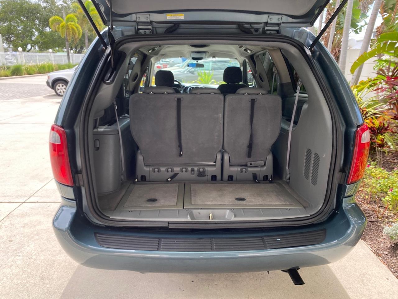 2007 Dodge Grand Caravan SXT Braun Entervan Pompano Beach FL