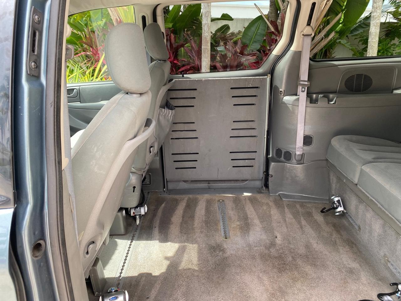 2007 Dodge Grand Caravan SXT Braun Entervan Pompano Beach FL