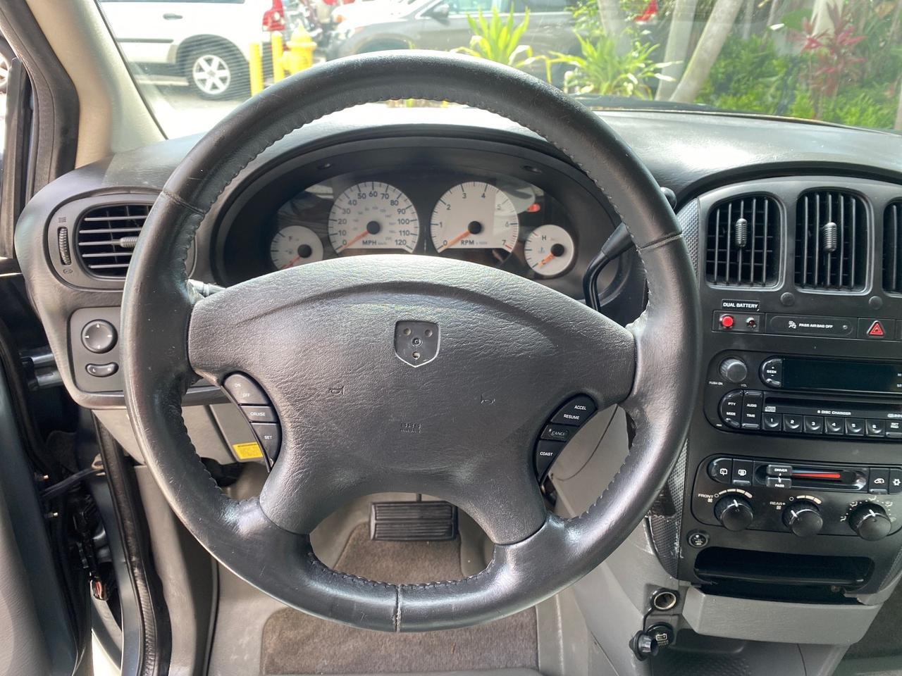2007 Dodge Grand Caravan SXT Braun Entervan Pompano Beach FL