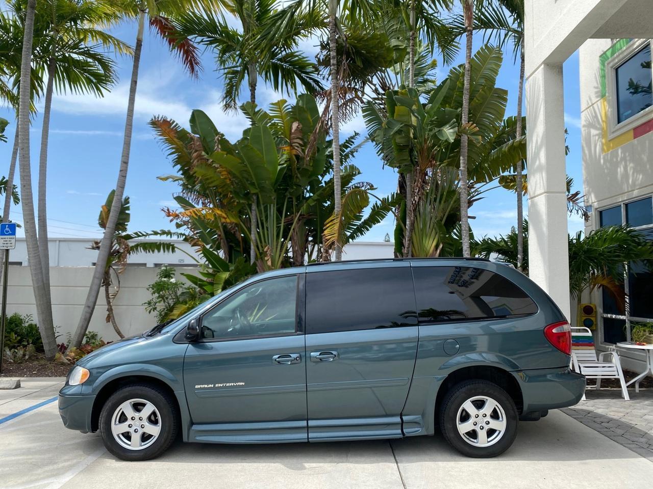 2007 Dodge Grand Caravan SXT Braun Entervan Pompano Beach FL