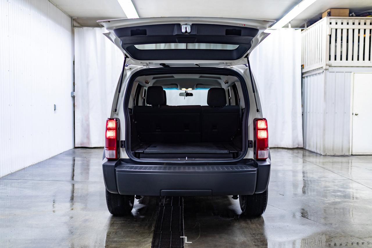 2007 Dodge Nitro 4x4 SXT Red Deer AB