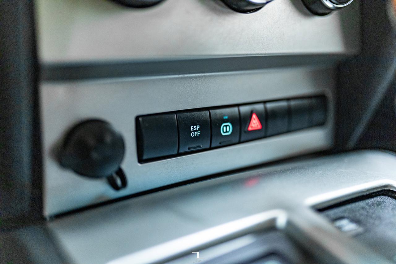 2007 Dodge Nitro 4x4 SXT Red Deer AB