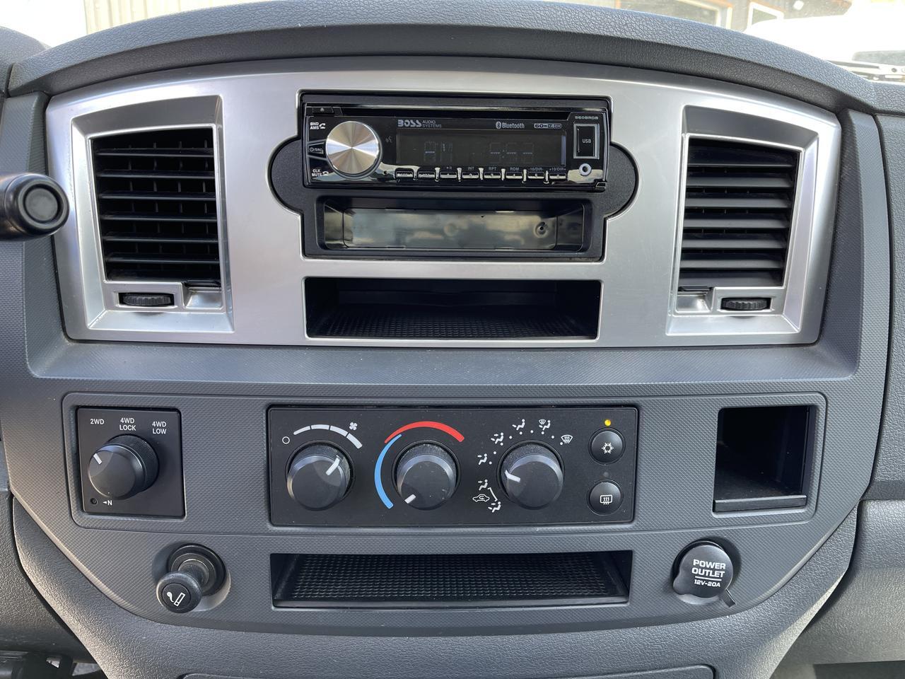 2007 Dodge Ram 1500 SLT Quad Cab 4WD Hayden ID