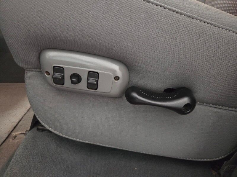 2007 Dodge Ram 2500 4WD 6.7L Diesel 1 Owner New Tires Gooseneck FREE WARRANTY Call (682)587-6288 Arlington TX